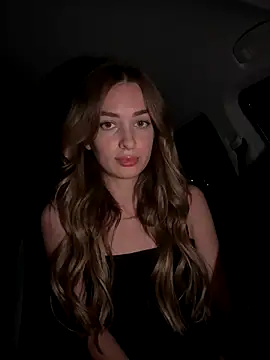 Snapshot of EvieEvans chatting on 16, 9, 2025 EvieEvans online show from 16, 9, 2025