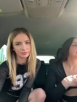 Snapshot of EvieEvans chatting on 20, 3, 2025 EvieEvans online show from 20, 3, 2025