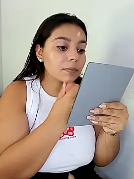 stefanie010 online show from 9, 5, 2026