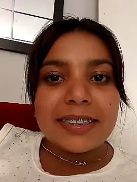 Snapshot of stefanie010 chatting on 21, 1, 2025 stefanie010 online show from 21, 1, 2025