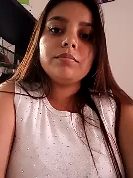 Snapshot of stefanie010 chatting on 3, 10, 2025 stefanie010 online show from 3, 10, 2025