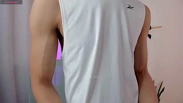 kim lian21 online show from 30, 10, 2025