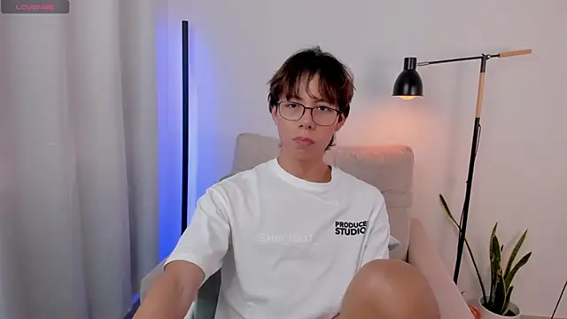 kim lian21 online show from 3, 11, 2025