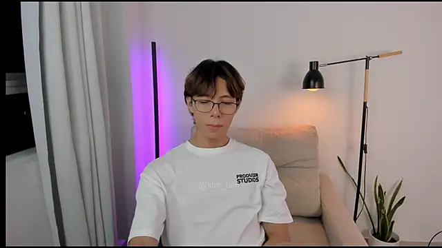 kim lian21 online show from 6, 11, 2025