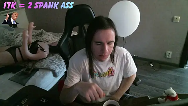 izilizi 23 online show from 23, 4, 2026