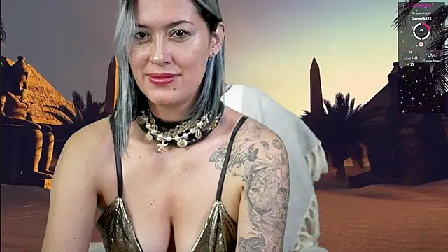 Snapshot of isaibanez chatting on 2, 11, 2025 isaibanez online show from 2, 11, 2025