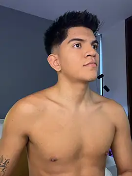 santiago 01 online show from 3, 4, 2026