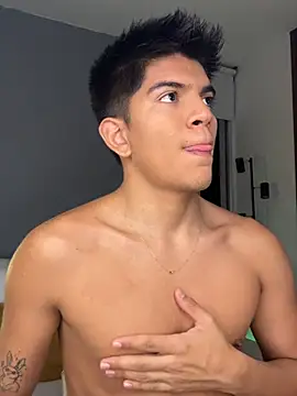 santiago 01 online show from 1, 4, 2026