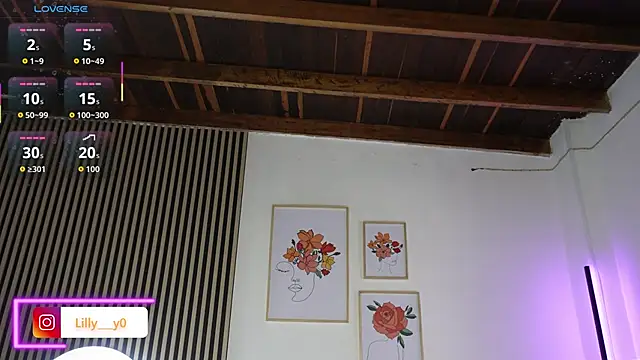 LillyDolls23 online show from 21, 10, 2025