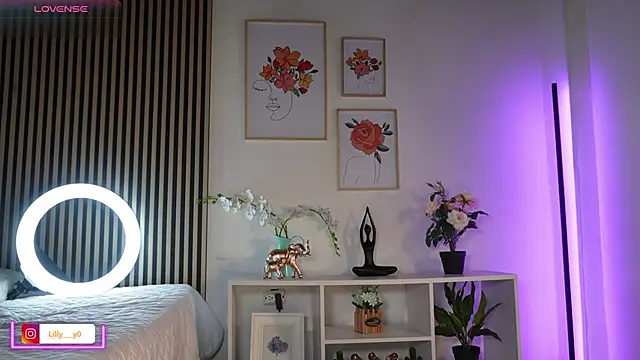 LillyDolls23 online show from 2, 4, 2026