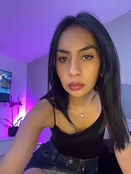 Snapshot of romma95 chatting on 10, 6, 2026 romma95 online show from 10, 6, 2026