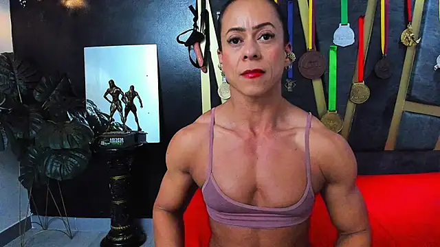 Khloe Rossich online show from 15, 12, 2025