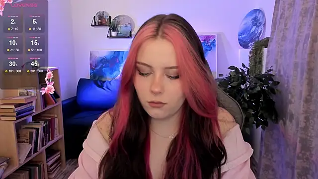 CoralineKeyns online show from 16, 4, 2026