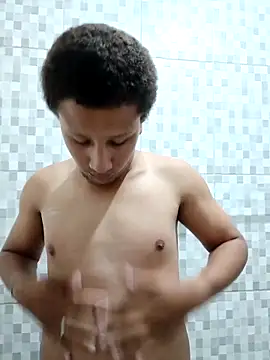 Nicolaskribeiro online show from 22, 4, 2026