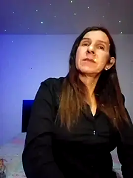 Cameron puppy online show from 9, 10, 2025