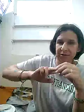 Cameron puppy online show from 3, 4, 2026