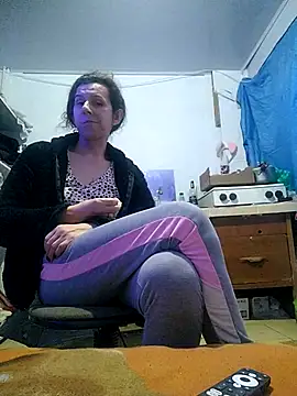 Cameron puppy online show from 6, 3, 2025