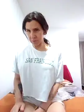 Cameron puppy online show from 9, 11, 2025