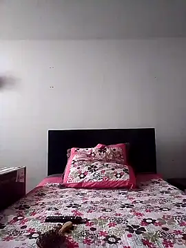 Cameron puppy online show from 22, 10, 2025