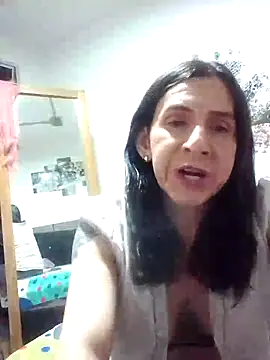 Cameron puppy online show from 6, 11, 2025