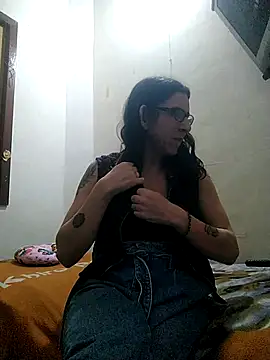 Cameron puppy online show from 16, 2, 2026