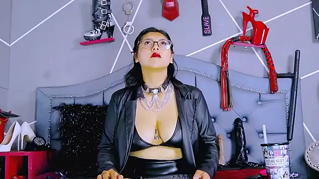 Evangeline online show from 10, 3, 2026