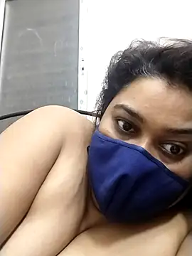 Snapshot of indianlisa5 chatting on 20, 4, 2026 indianlisa5 online show from 20, 4, 2026