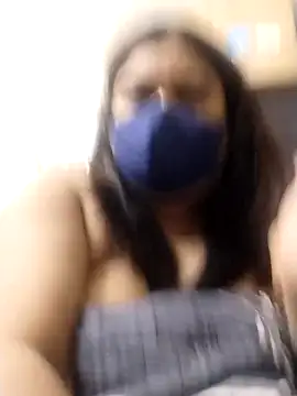 Snapshot of indianlisa5 chatting on 18, 5, 2026 indianlisa5 online show from 18, 5, 2026