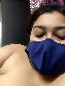 Snapshot of indianlisa5 chatting on 27, 5, 2026 indianlisa5 online show from 27, 5, 2026