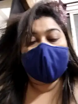 Snapshot of indianlisa5 chatting on 10, 4, 2026 indianlisa5 online show from 10, 4, 2026
