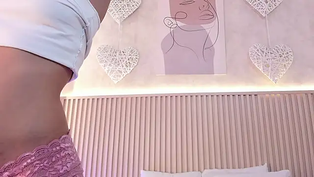 daiana curly online show from 25, 10, 2025