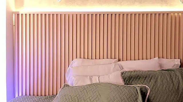 daiana curly online show from 11, 10, 2025