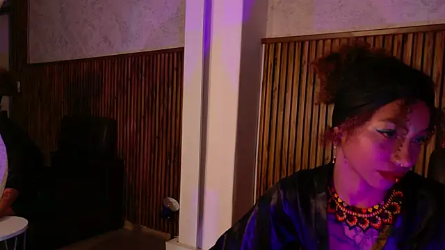 daiana curly online show from 19, 10, 2025