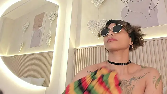 daiana curly online show from 21, 4, 2026