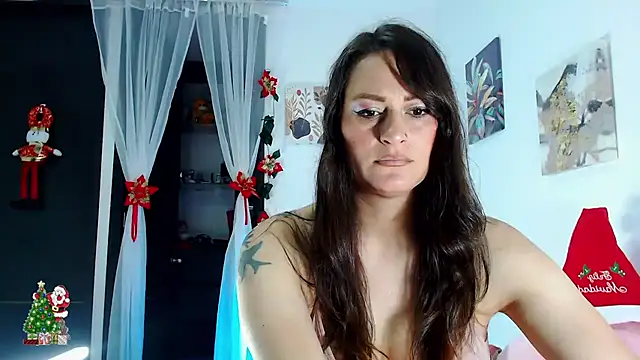 JadeHiilton online show from 26, 12, 2024