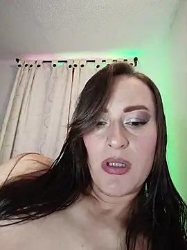 JadeHiilton online show from 19, 11, 2025