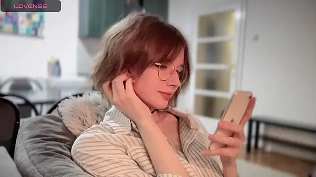 Snapshot of ms_christiana chatting on 19, 11, 2025 ms christiana online show from 19, 11, 2025