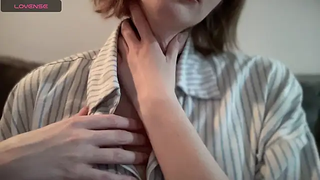 Snapshot of ms_christiana chatting on 16, 11, 2025 ms christiana online show from 16, 11, 2025