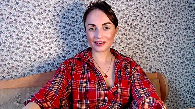 Tinadream20 online show from 9, 4, 2026