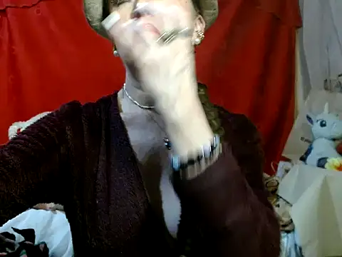 hottieperla online show from 6, 2, 2026