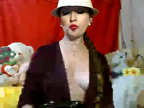 hottieperla online show from 19, 4, 2026