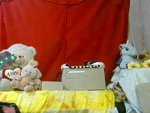 hottieperla online show from 2, 3, 2026