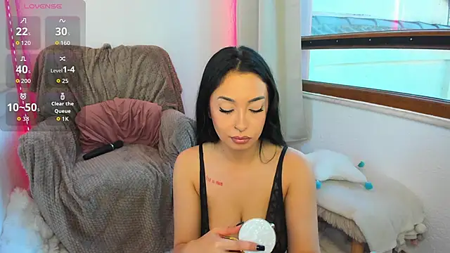 Awesome Jolie online show from 9, 4, 2026