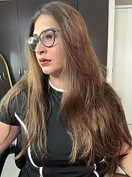 adara lennox online show from 7, 2, 2026