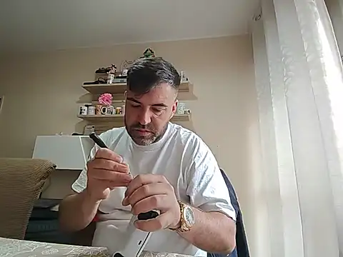 Vicio74xh online show from 4, 6, 2026