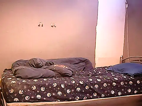 twinkerbell344 online show from 19, 1, 2026