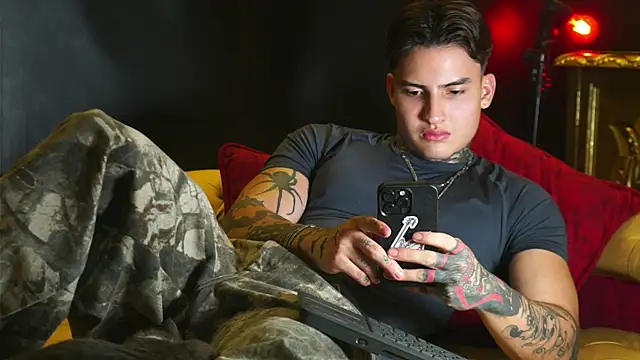 Snapshot of dantecoppolaa_ chatting on 26, 5, 2026 dantecoppolaa online show from 26, 5, 2026