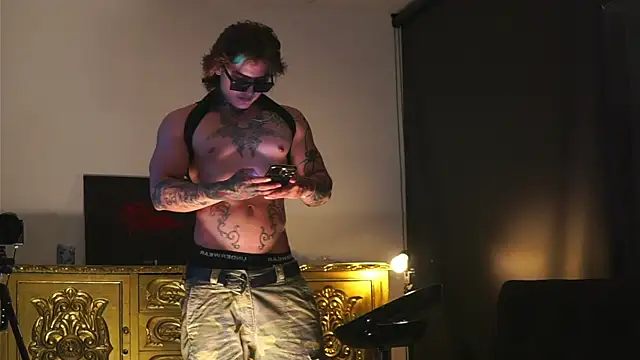 dantecoppolaa  online show from 3, 10, 2025