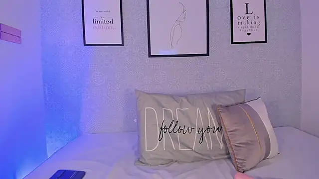 Natasha harper online show from 17, 4, 2026