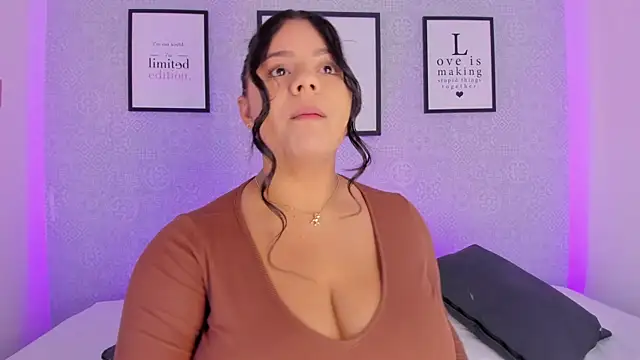 Natasha harper online show from 9, 11, 2025